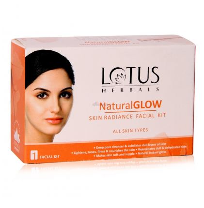 Lotus Naturalglow Skin Radiance 1 Facial Kit